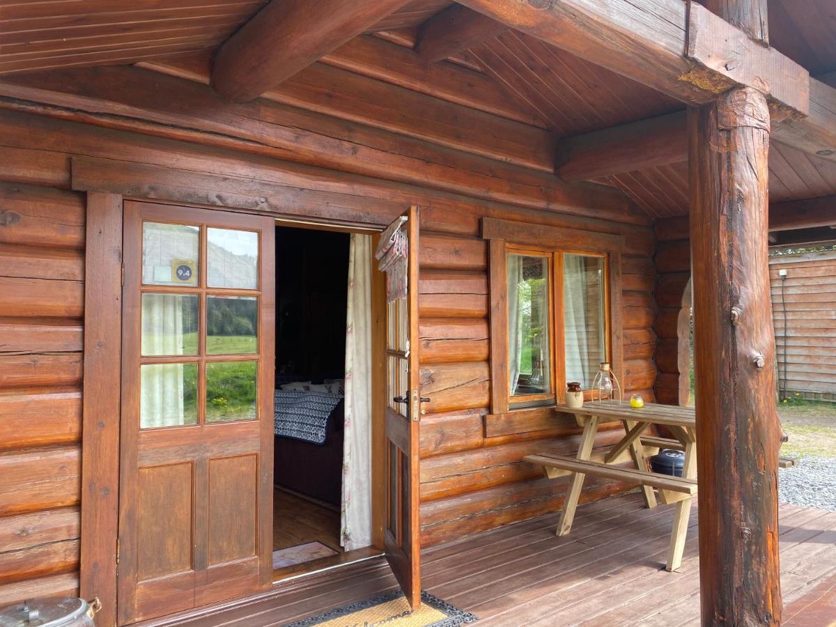 Log home village Ulverston Eksteriør billede